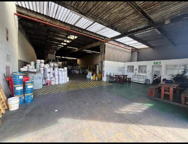 10,592M² WAREHOUSE FOR SALE IN WILSONIA